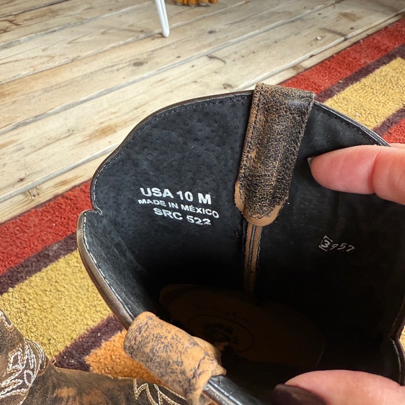 Brown Western Cowboy Boots - Picture 5 of 7
